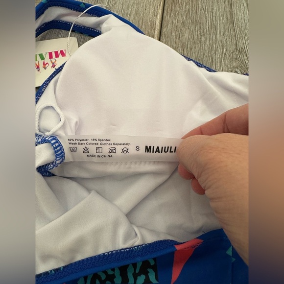 MIAIULIA Women's Retro 80s/90s Inspired High Cut Low Back One Piece Swim Small - Picture 5 of 6